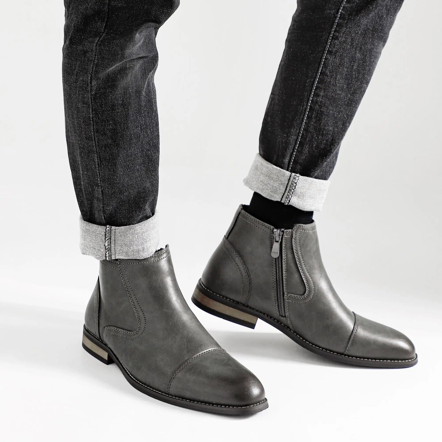 Men’s Leather Boots – Comfortable & Fashionable Brand Footwear