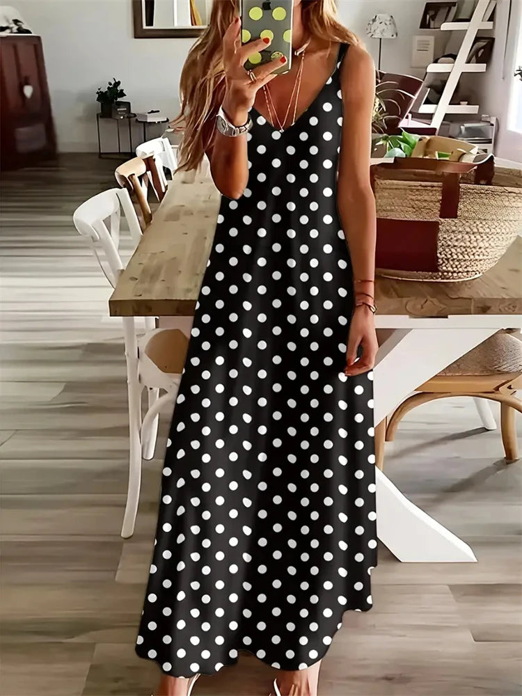Women's Elegant Vintage Dreamcatcher Print Sleeveless Summer Halter Dress – 2025 Collection