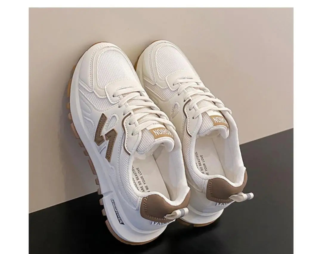 2025 New Style Women’s Sneakers – Lightweight Soft-Soled Non-Slip Casual Running Shoes for Autumn Students & Trendy Fashion