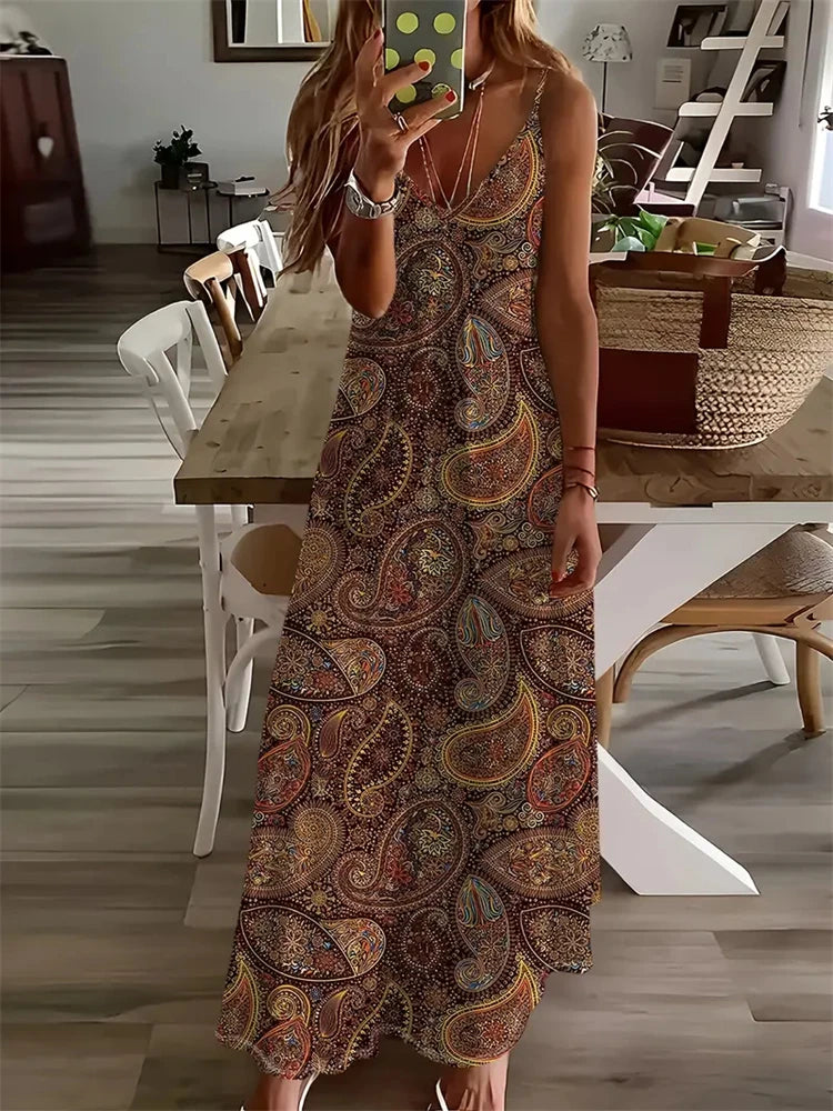 Women's Elegant Vintage Dreamcatcher Print Sleeveless Summer Halter Dress – 2025 Collection